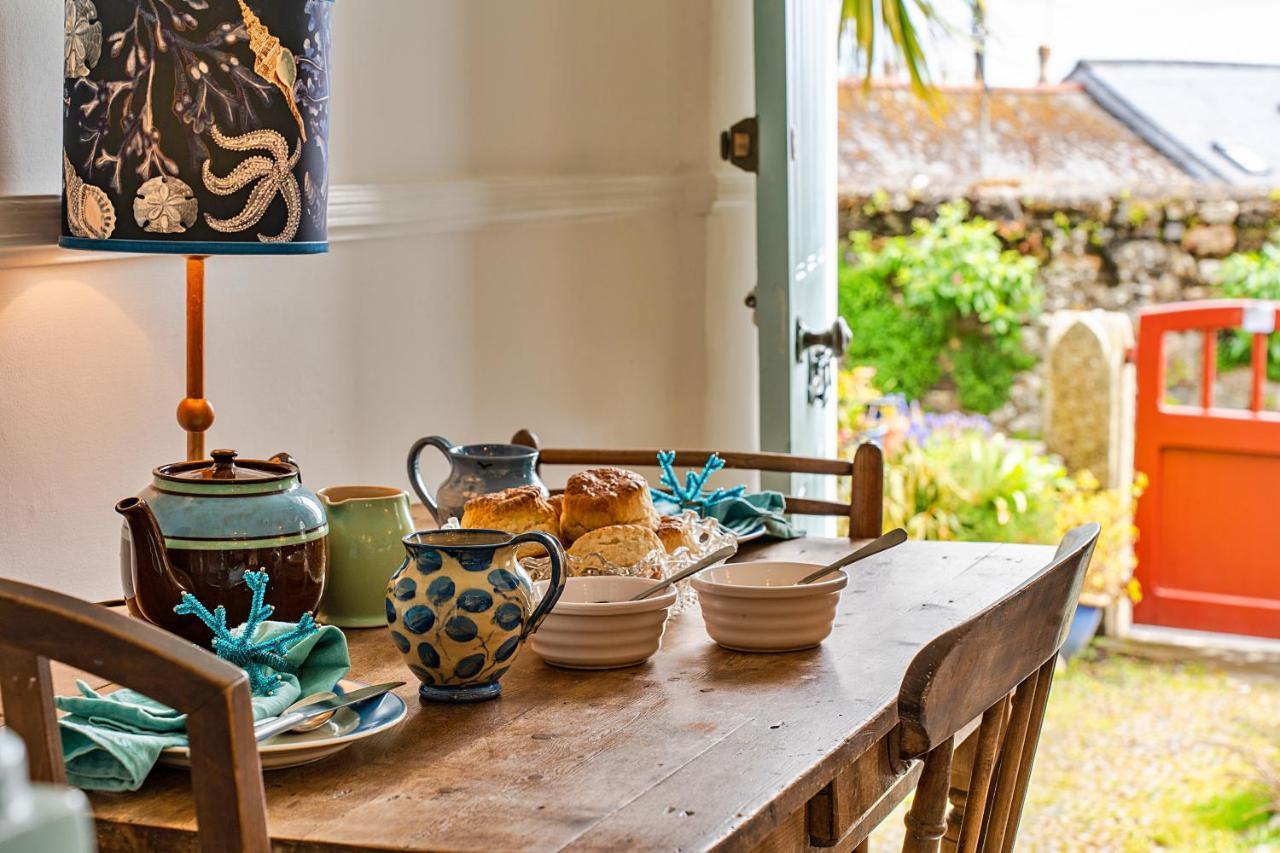 Finest Retreats - Cosy Mousehole Cottage With Sea Views Экстерьер фото