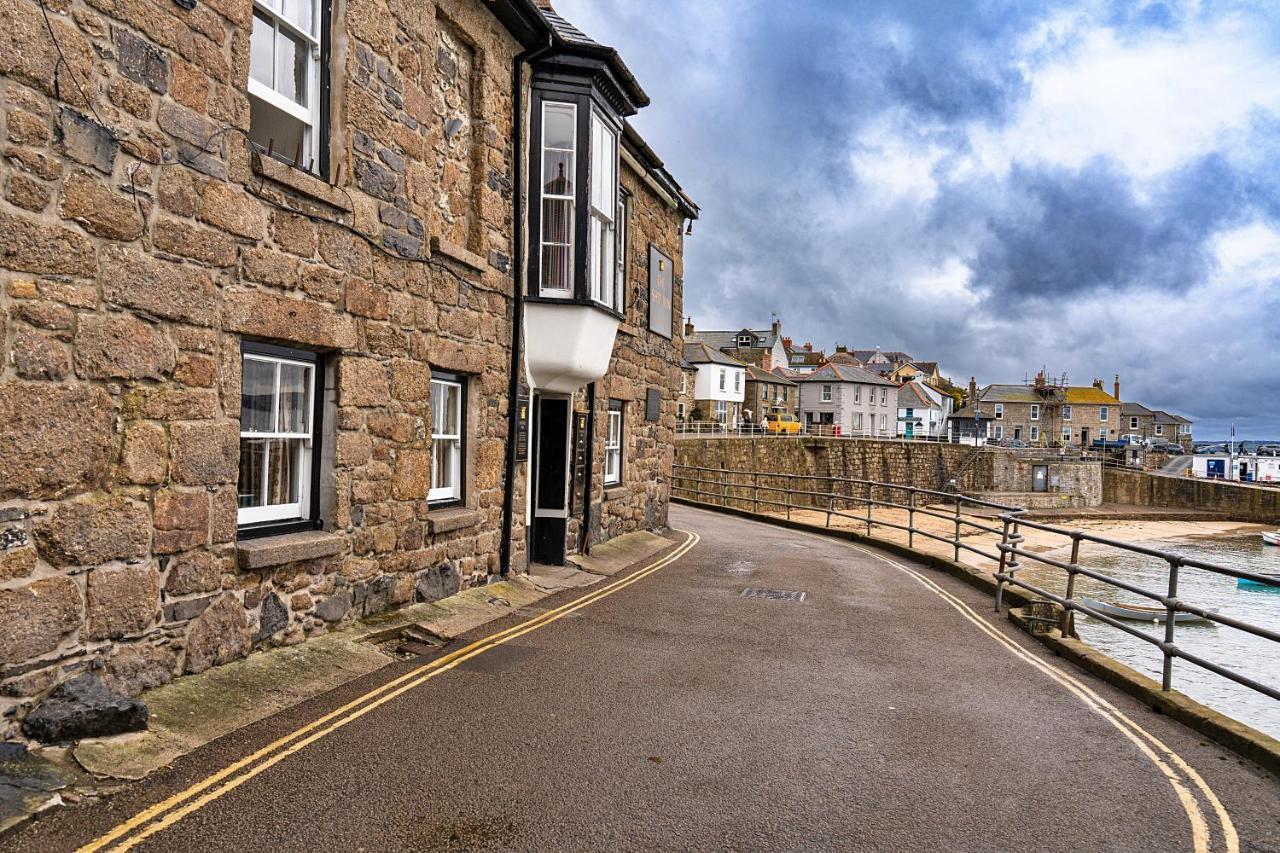Finest Retreats - Cosy Mousehole Cottage With Sea Views Экстерьер фото