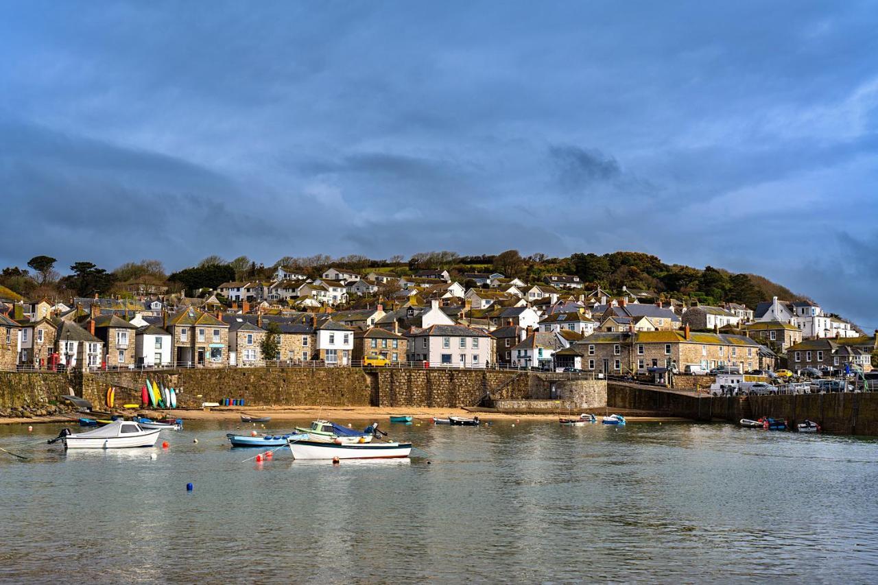 Finest Retreats - Cosy Mousehole Cottage With Sea Views Экстерьер фото
